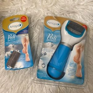 BRAND NEW Amope pedi perfect with refills